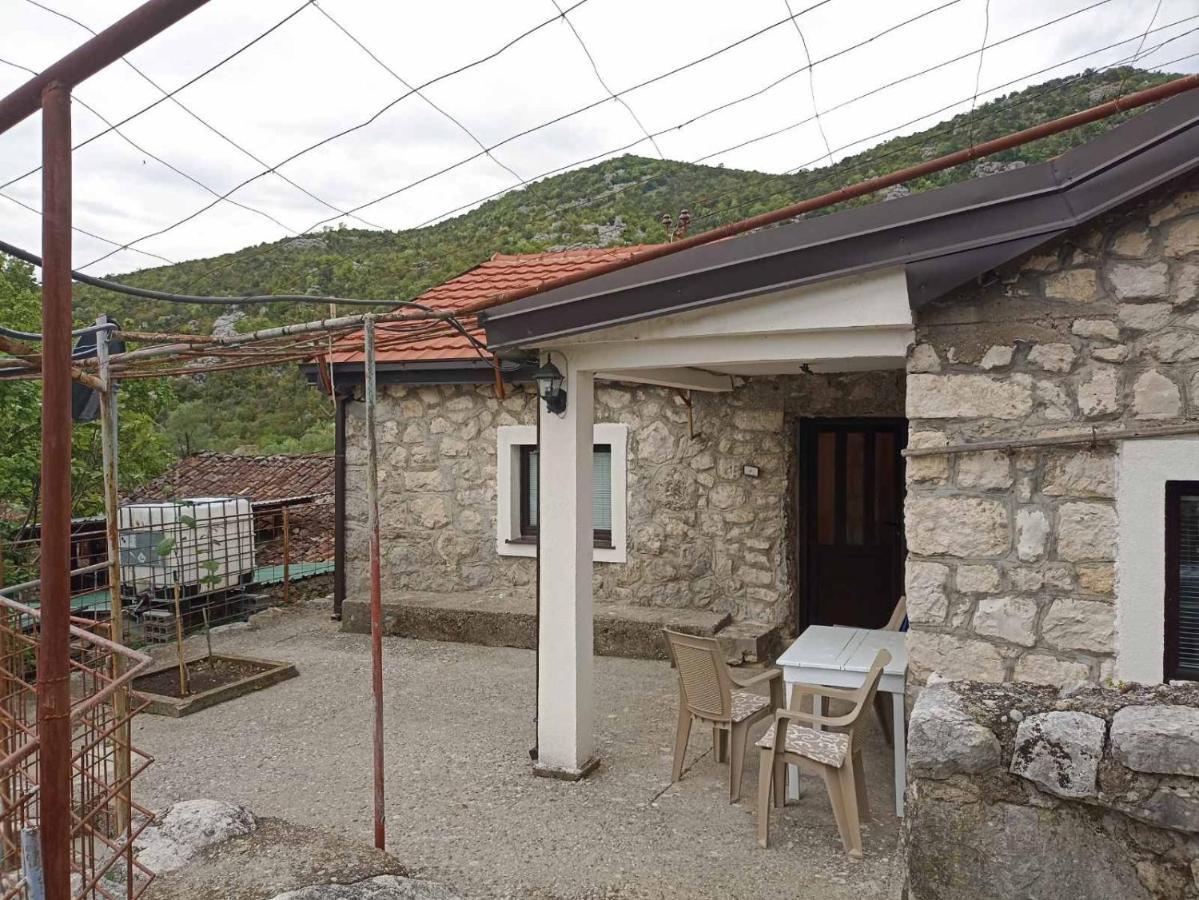 Feel The Karuch Villa Cetinje Dış mekan fotoğraf